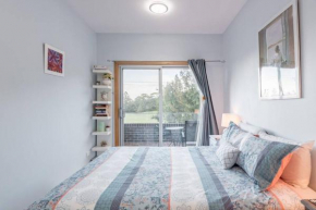 Coledale Apartment with a View